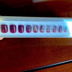 Dark Red Nails (Square)